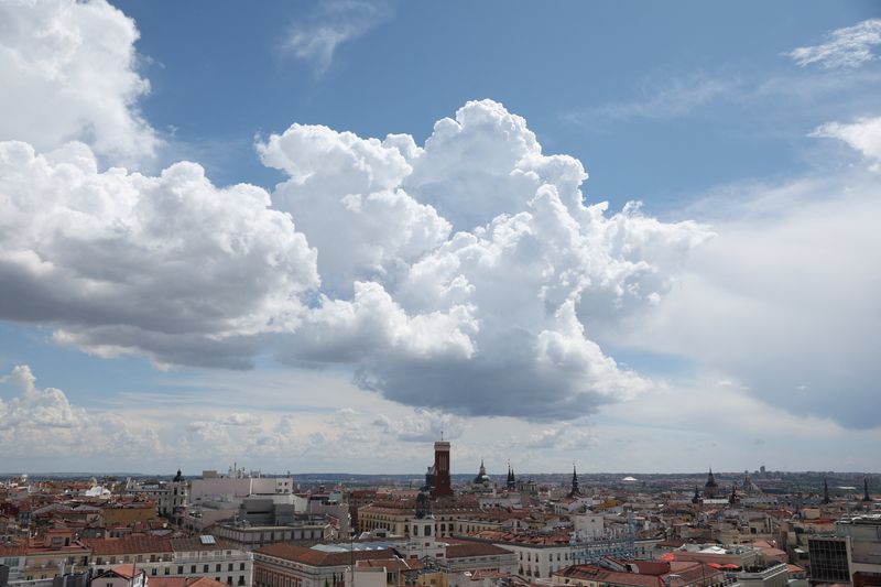 Spain raises 2025 economic growth forecast to 2.6%