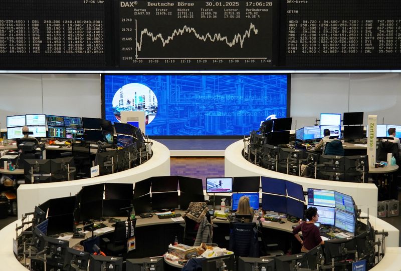 Europe's STOXX 600 logs biggest daily drop in 2025 as US tariffs rattle investors