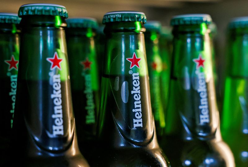 Beer giant Heineken's annual profit beats forecasts