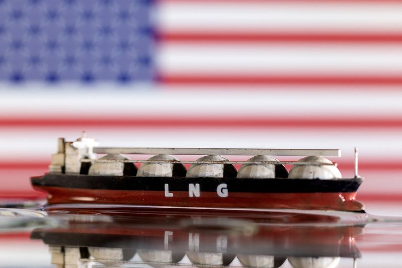 Trump administration begins to approve LNG exports after Biden pause