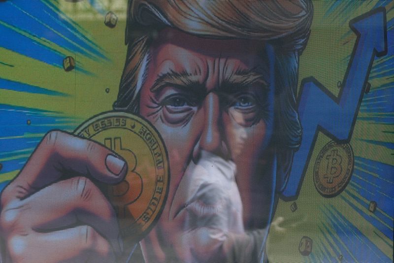 Analysis-Fintechs and crypto companies seek bank charters for growth