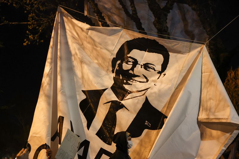 Turkey warns against growing street protests over detained mayor