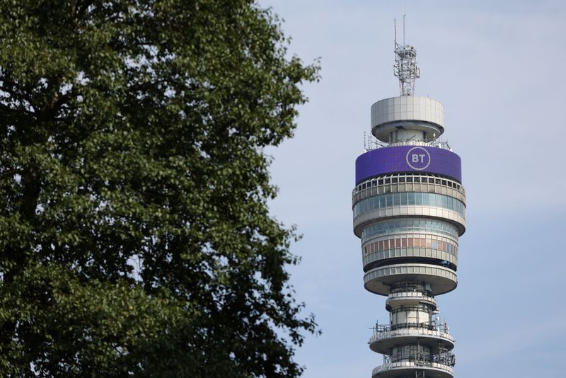 BT approaches AT&T, Orange for foreign partnerships, Bloomberg News reports