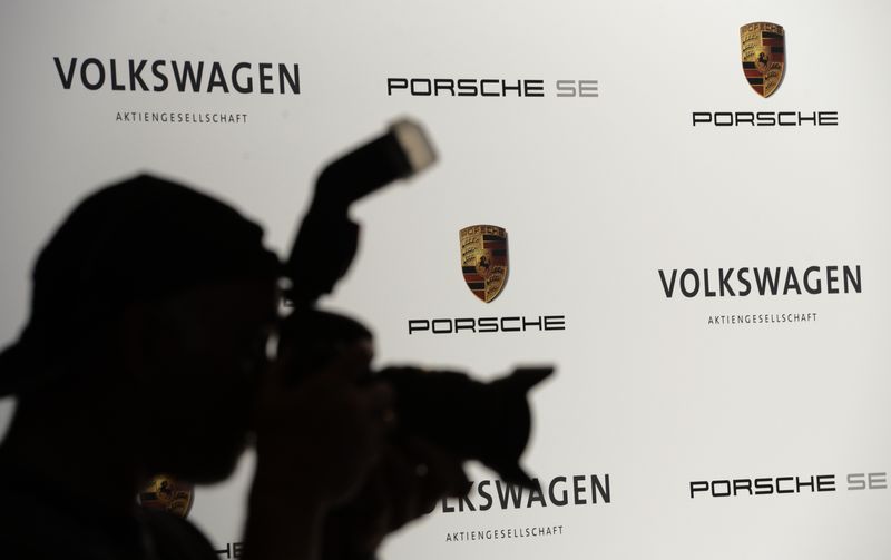 Porsche AG crisis weighs on profit at Porsche SE