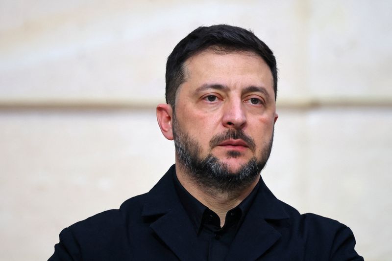 Zelenskiy meets Turkish president as word emerges of new US peace push