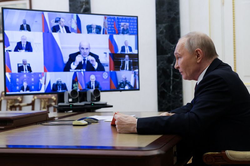 Putin says U.S. peace plan can be the basis for peace in Ukraine