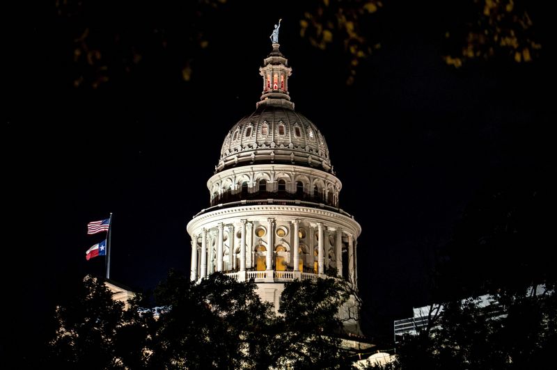 Texas asks US Supreme Court to allow pro-Republican voting map