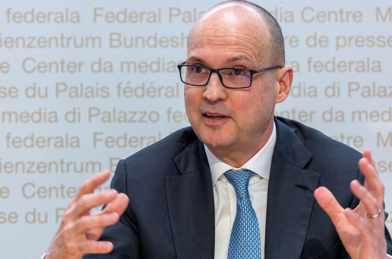 Swiss regulator warns mortgage risks are rising as banks stretch lending rules