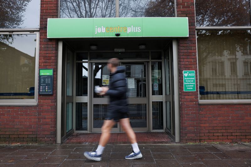 UK employers tell Reeves to take ’hard choices’ on budget