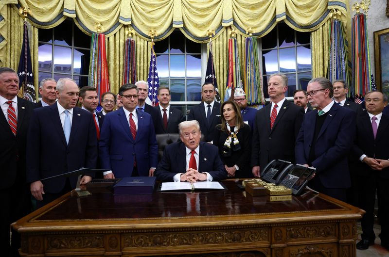 Trump expected to propose Obamacare subsidy extension, report says