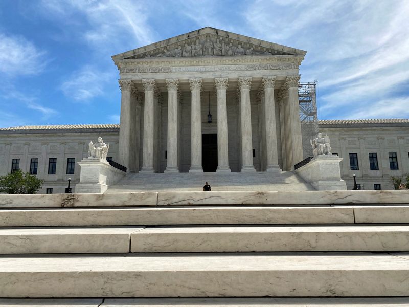 US Supreme Court declines bid to revive UBS whistleblower's jury award