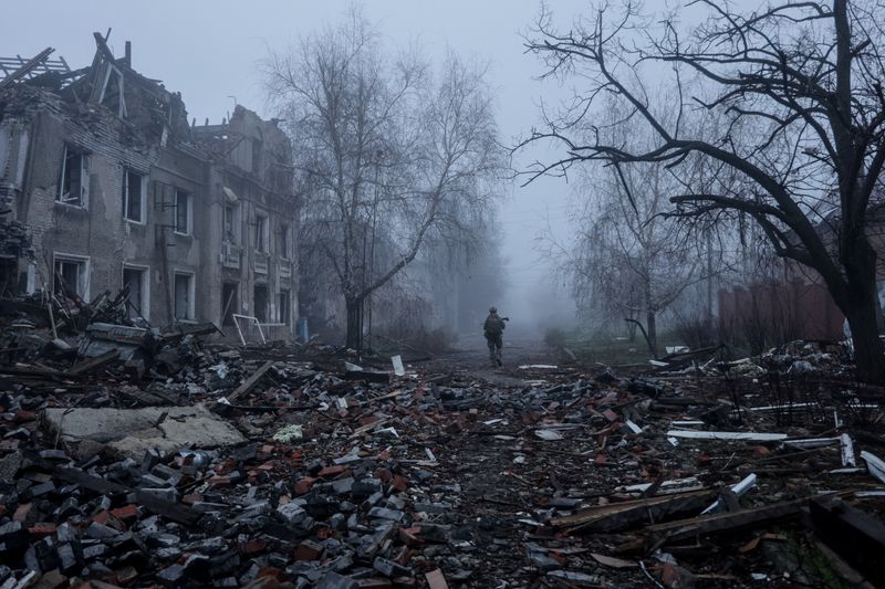 Witkoff and Kushner to meet Putin in Moscow to discuss an end to the Ukraine war