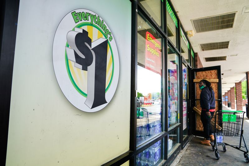Dollar Tree raises annual profit forecast