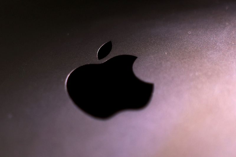 Apple’s design executive Alan Dye to join Meta