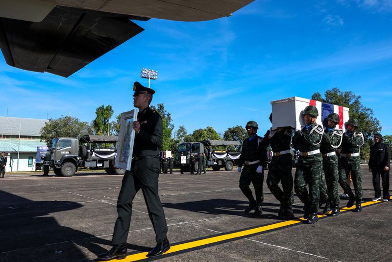 Thailand declares curfew along coast as Cambodia border fighting spreads