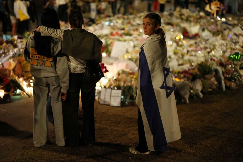 Alleged Bondi Beach gunman to be charged within hours, Australia PM says