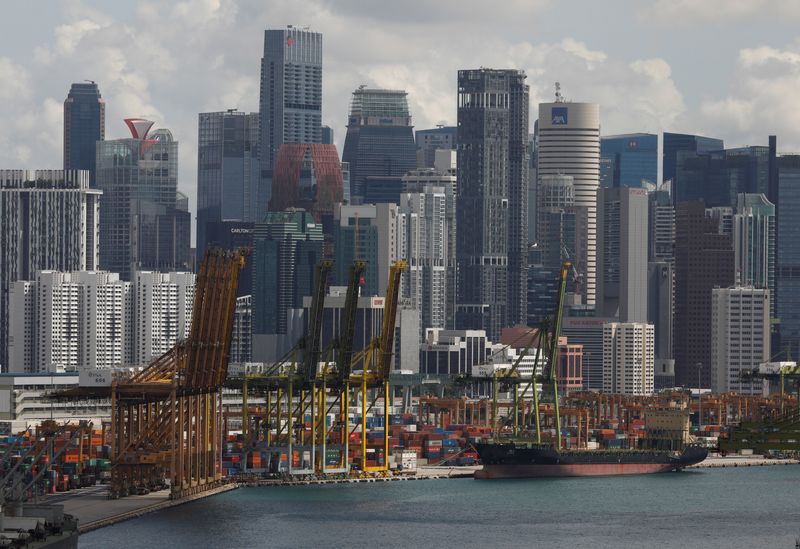 Singapore MAS survey shows economists raising 2025 growth forecast