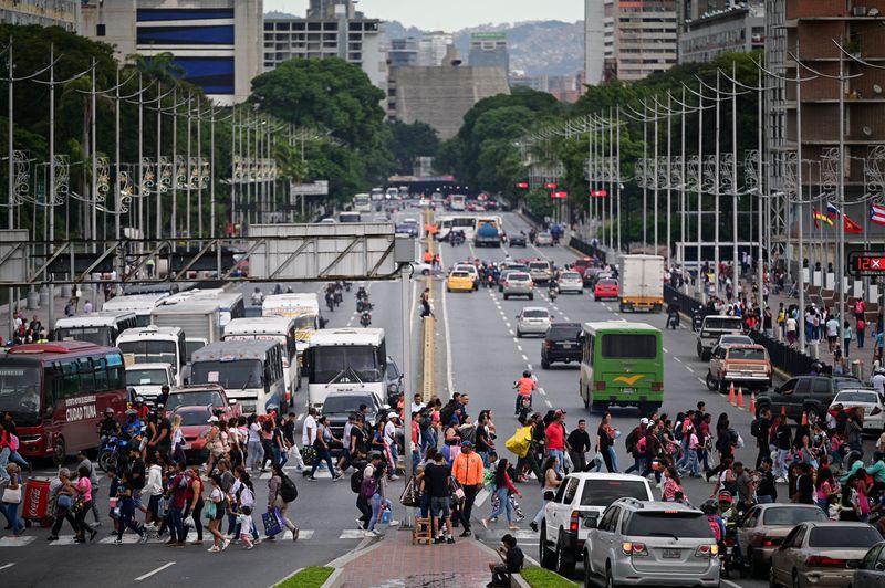 US blockade likely to reduce foreign currency in Venezuela, stoke inflation