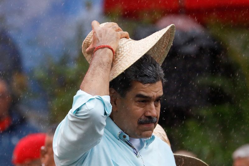 US issues sanctions on family members, associates of Venezuela’s Maduro