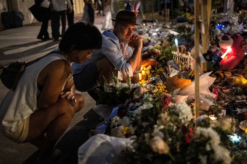 Australia holds day of reflection to honour victims of Bondi Beach attack