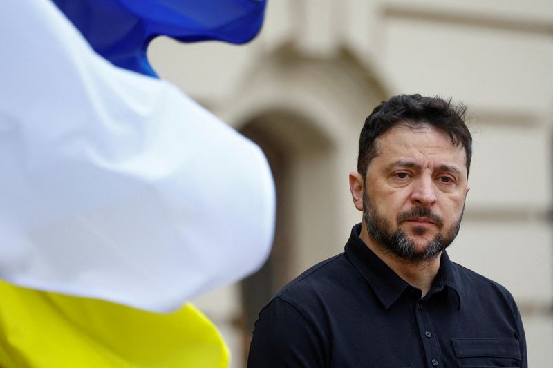 Zelenskiy to hold talks with Trump on Sunday on ending Ukraine war