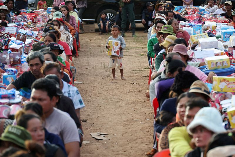 Thailand-Cambodia ceasefire holds for 72 hours; no word on prisoner release