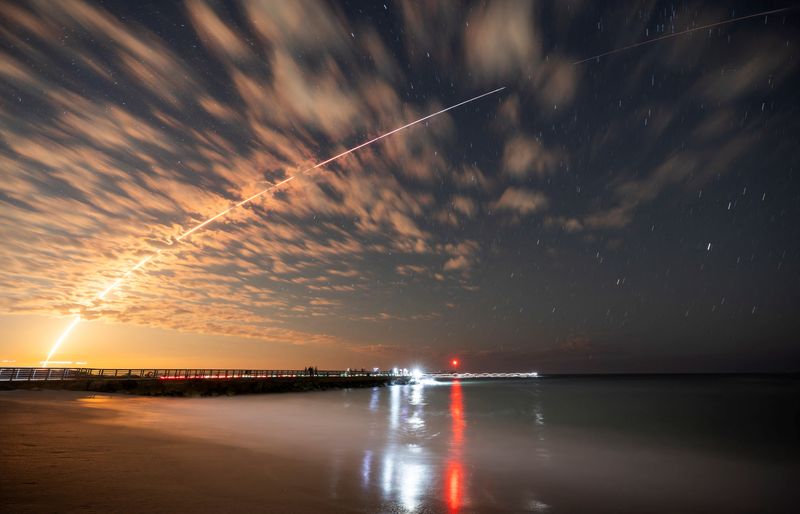 Starlink plans to lower satellite orbit to enhance safety in 2026