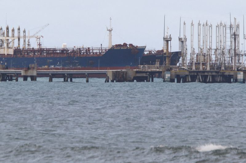 Oil prices likely to move higher on Venezuelan turmoil, ample supply to cap gains