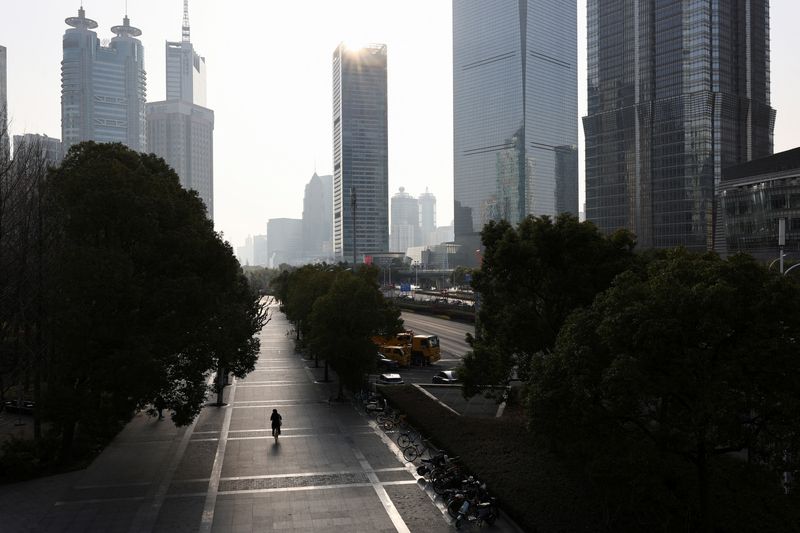 China nudges banks to disclose lending ties with Venezuela, Bloomberg News reports