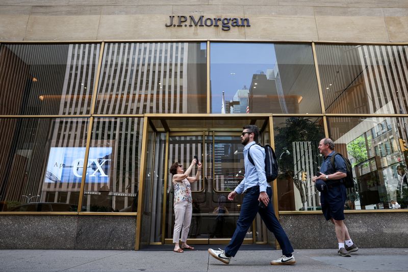 J.P. Morgan launches advisory services unit for long-term clients