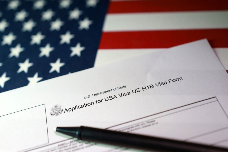 US appeals court fast tracks $100,000 H-1B visa fee dispute