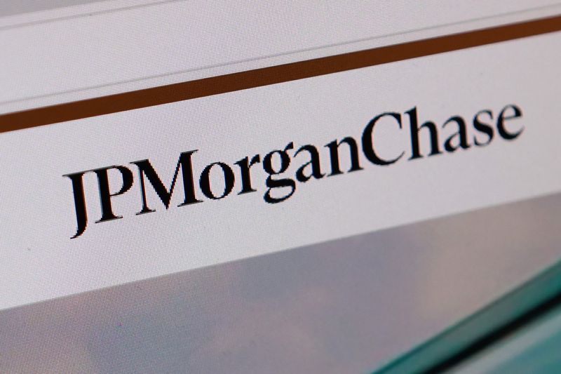 JPMorgan Chase cuts ties with proxy advisory firms, WSJ reports