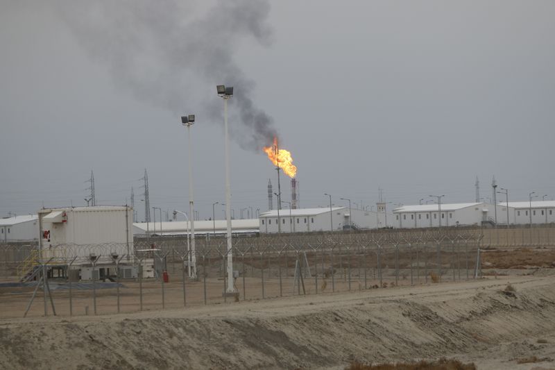 Iraq to nationalise West Qurna 2 oilfield operations, government says