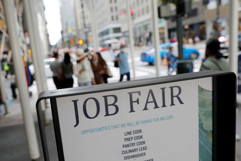 US weekly jobless claims increase marginally