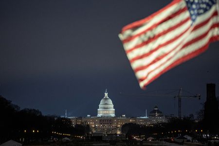 Explainer-What is US birthright citizenship and can Trump end it?