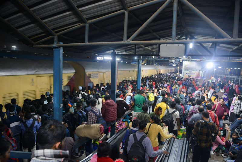 Death toll rises to at least 18 in New Delhi railway station stampede