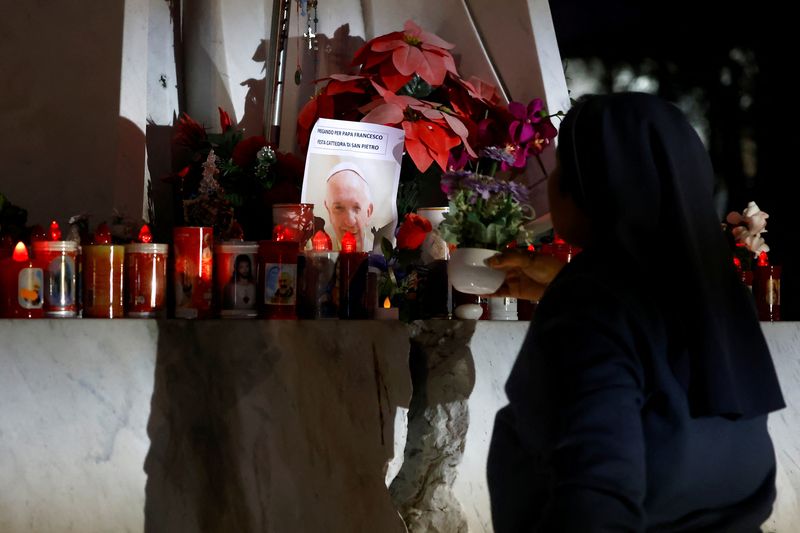 Pope Francis's condition has worsened, Vatican says