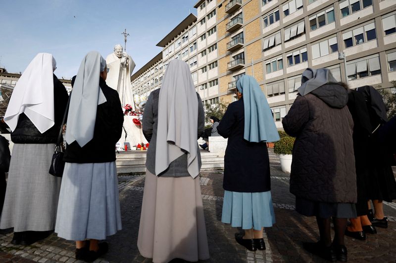 Pope Francis, in critical condition, had a 'good' night in hospital, Vatican says