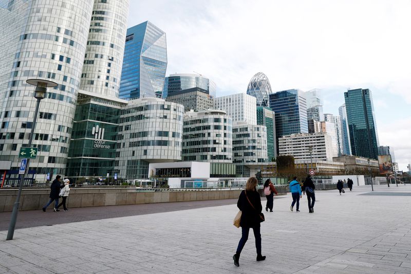 French services sector contracts sharply in February, PMI shows
