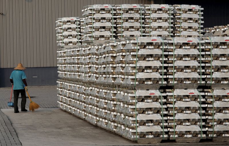 Global aluminium producer seeks Q2 premium of $260/T from Japan buyers, sources say