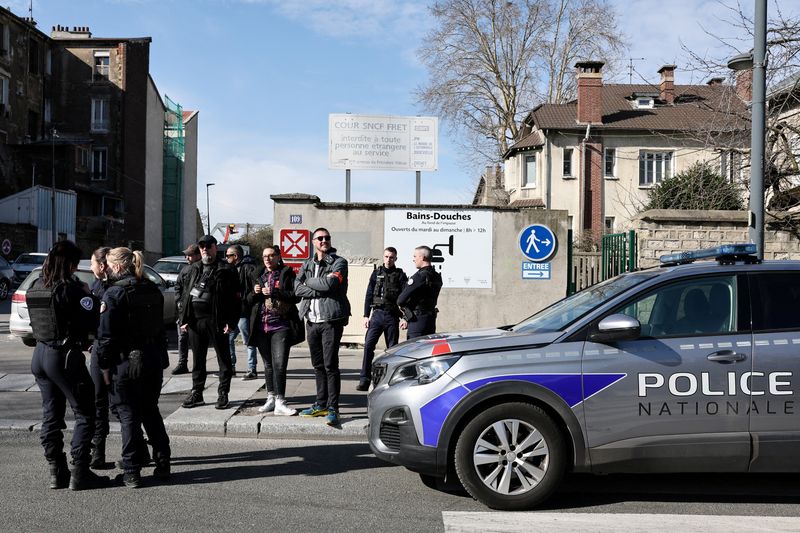 Unexploded World War 2 bomb found near major Paris train station disrupts services