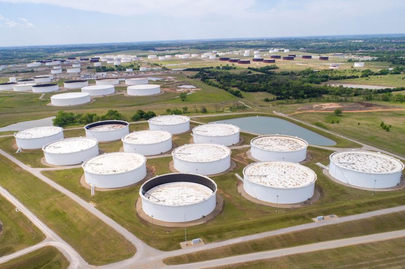 Oil slips on recession fears but posts 3rd weekly gain