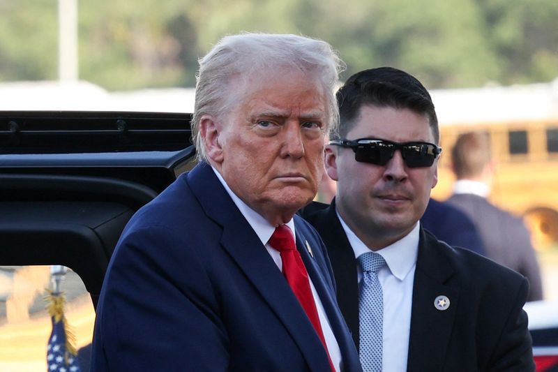 Trump planning to visit Saudi Arabia in mid-May, Axios reports