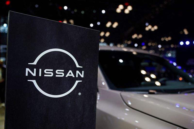 Renault, Nissan further loosen ties to support Japanese firm's turnaround