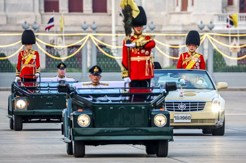Thai arrest warrant issued for American academic on royal insult charges