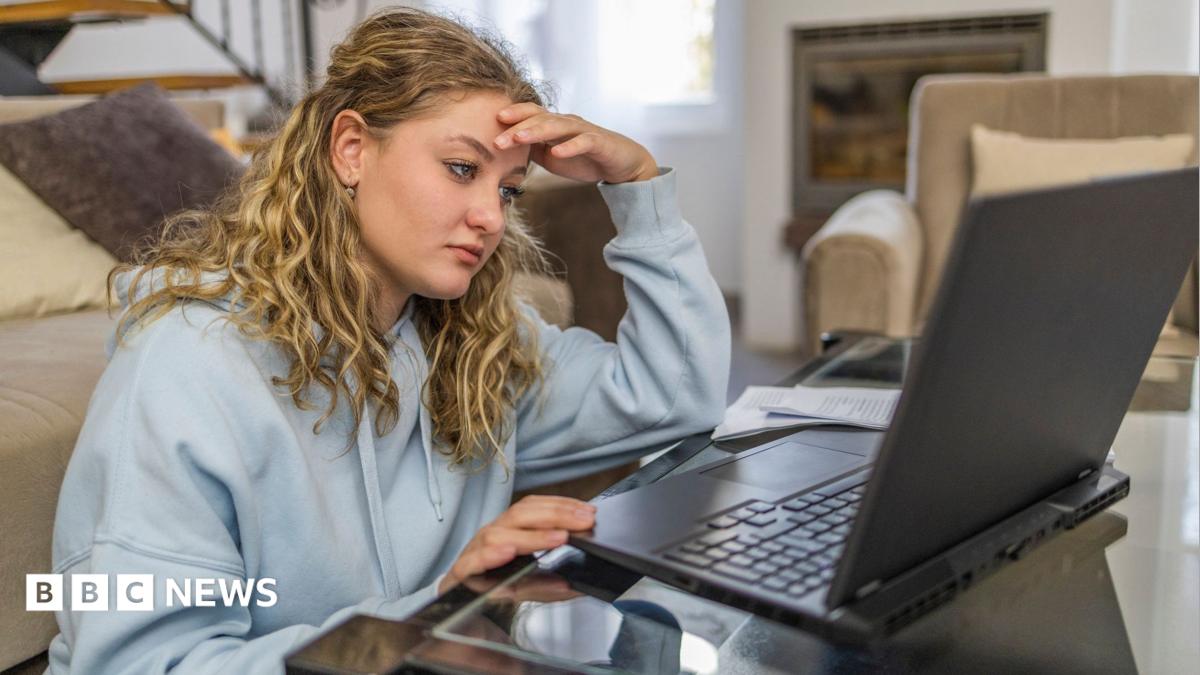 Student loan terms to be made clearer in England