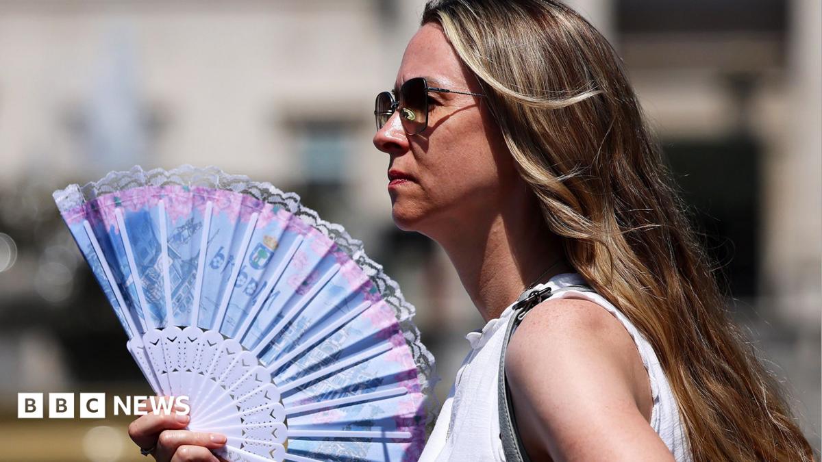 UK sees hottest June day on record as 36.1C recorded in Hampshire