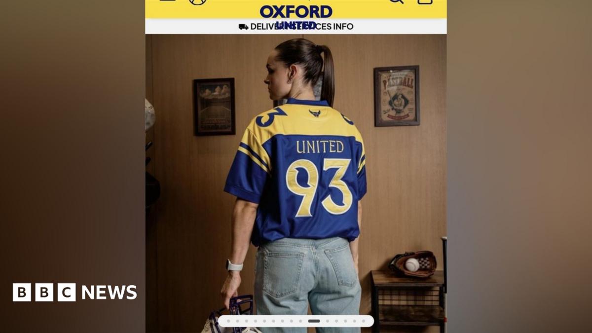 Oxford apologise for United 93 shirt advert