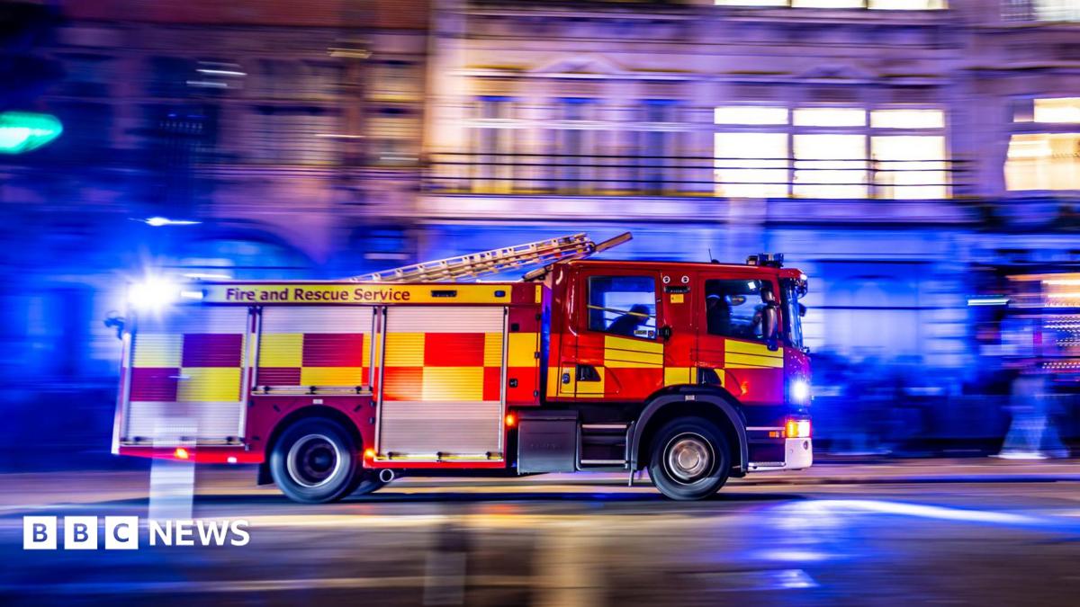 More than 100 firefighters respond to east London fire
