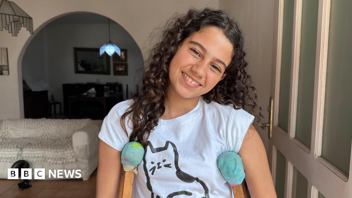 'I ate ketchup and cheese', says Venezuelan girl trapped under quake rubble for 32 hours
